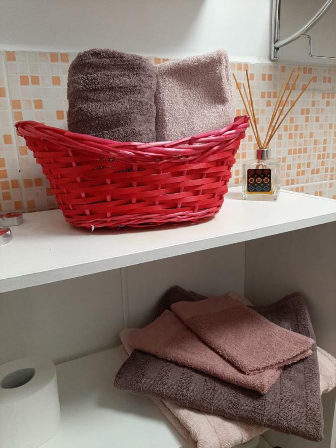 Opera Victoriei Residence - Ultracentral Cozy Accommodation ทิมิชัวรา ห้อง รูปภาพ